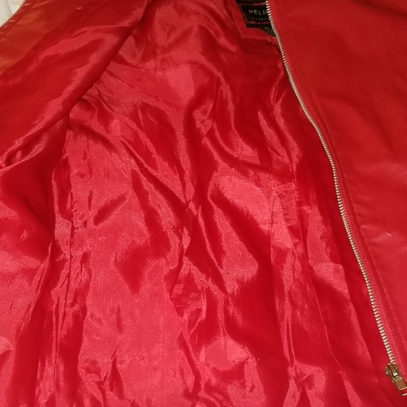 Red Jacket - Picture 8 of 8